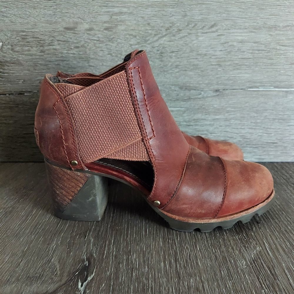 Sorel Addington Cut-Out Casual Boot Rustic Brown Size 5
